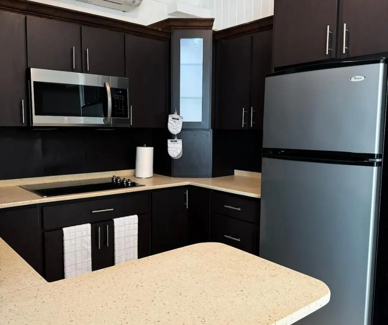 Coconut Beach Club Apartments Sabana